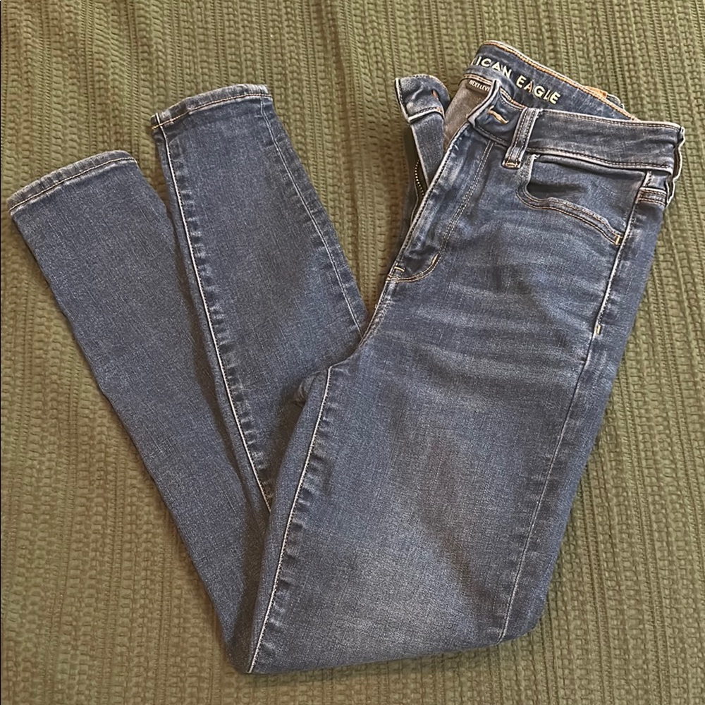 American Eagle Hi-Rise Jeans, 4S